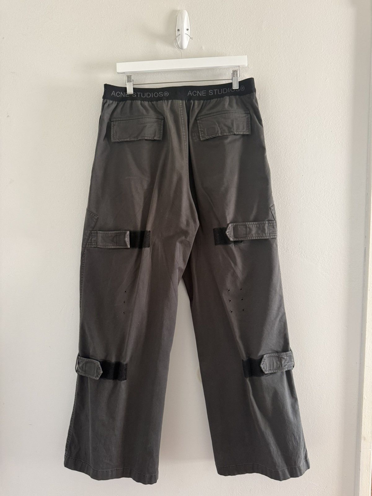 Acne Studios Acne Studios Chevron 6 Pocket Cargo Pants Washed Anthracite Size US 34 / EU 50 - 19 Thumbnail