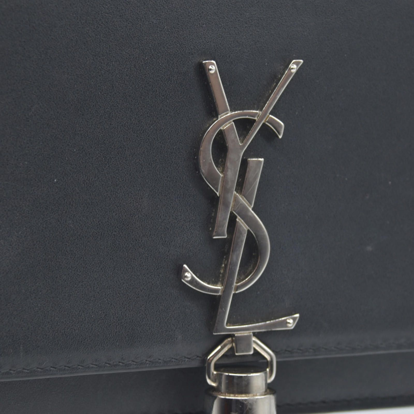 Saint Laurent Paris Saint Laurent Smooth Calfskin Classic Monogram Kate Tassel Size ONE SIZE - 10 Thumbnail