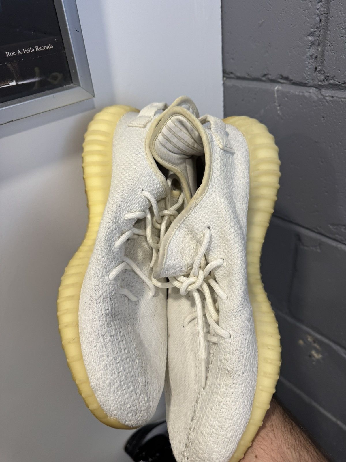 Adidas Yeezy Boost 350 V2 'Cream White / Triple White Size US 12.5 / EU 45-46 - 4 Thumbnail