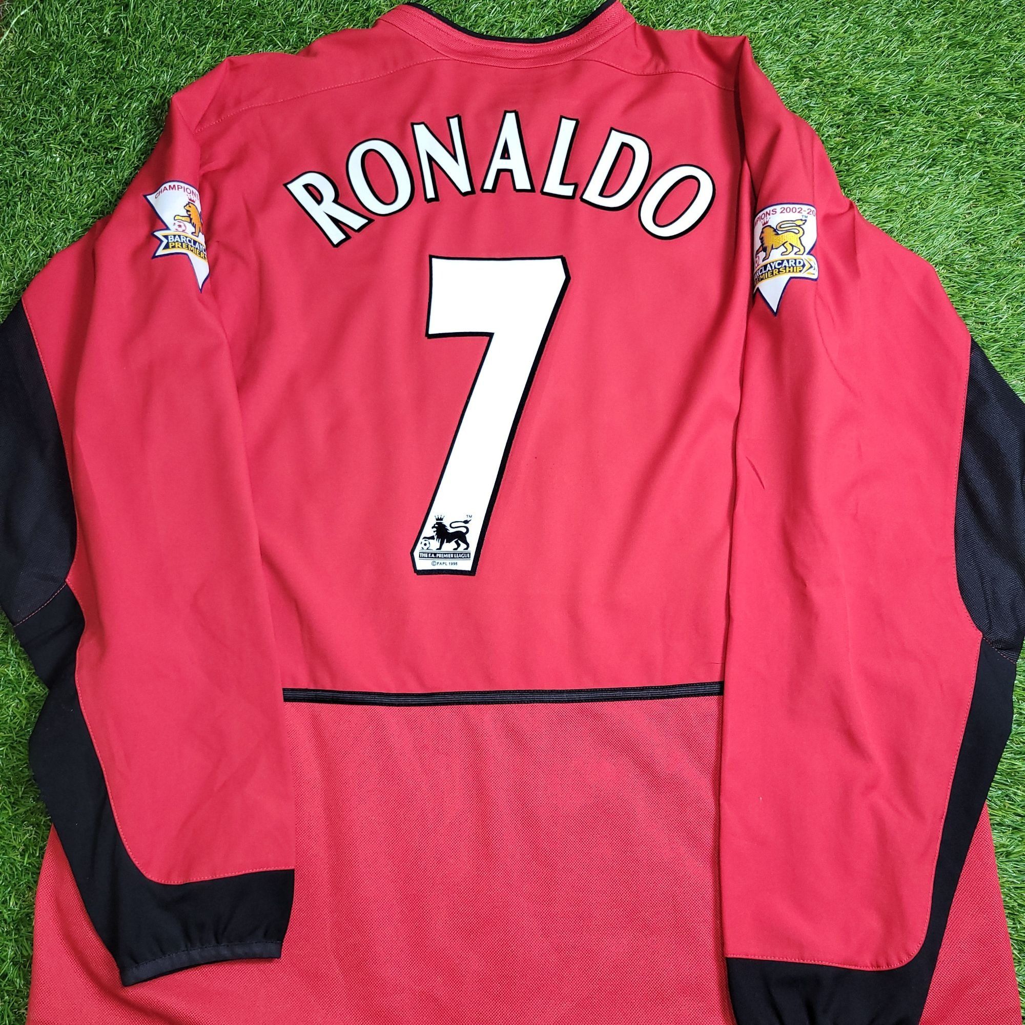 Nike Ronaldo Manchester United 2003 2004 DEBUT Soccer Jersey XL Size US XL / EU 56 / 4 - 1 Thumbnail
