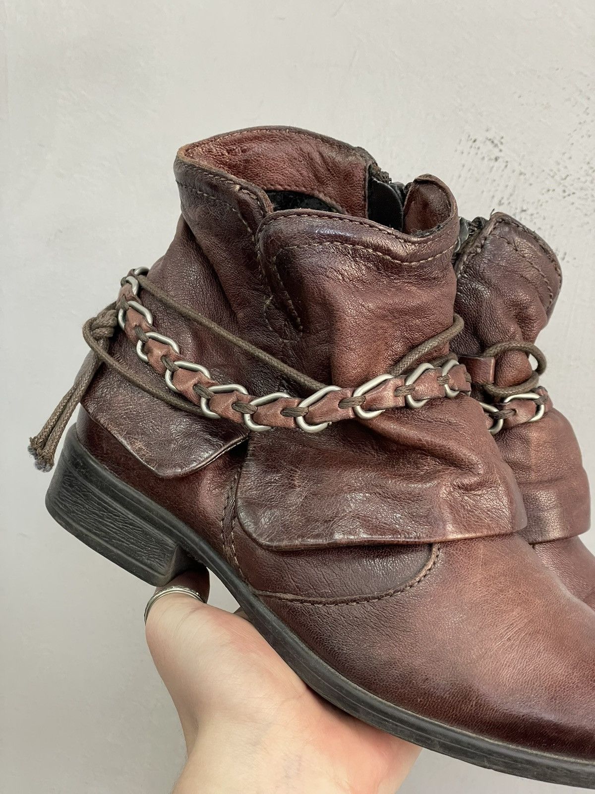 A.S.98 Red women’s boots chain vintage retro avant garde A.S. 98 Size US 6 / IT 36 - 3 Thumbnail
