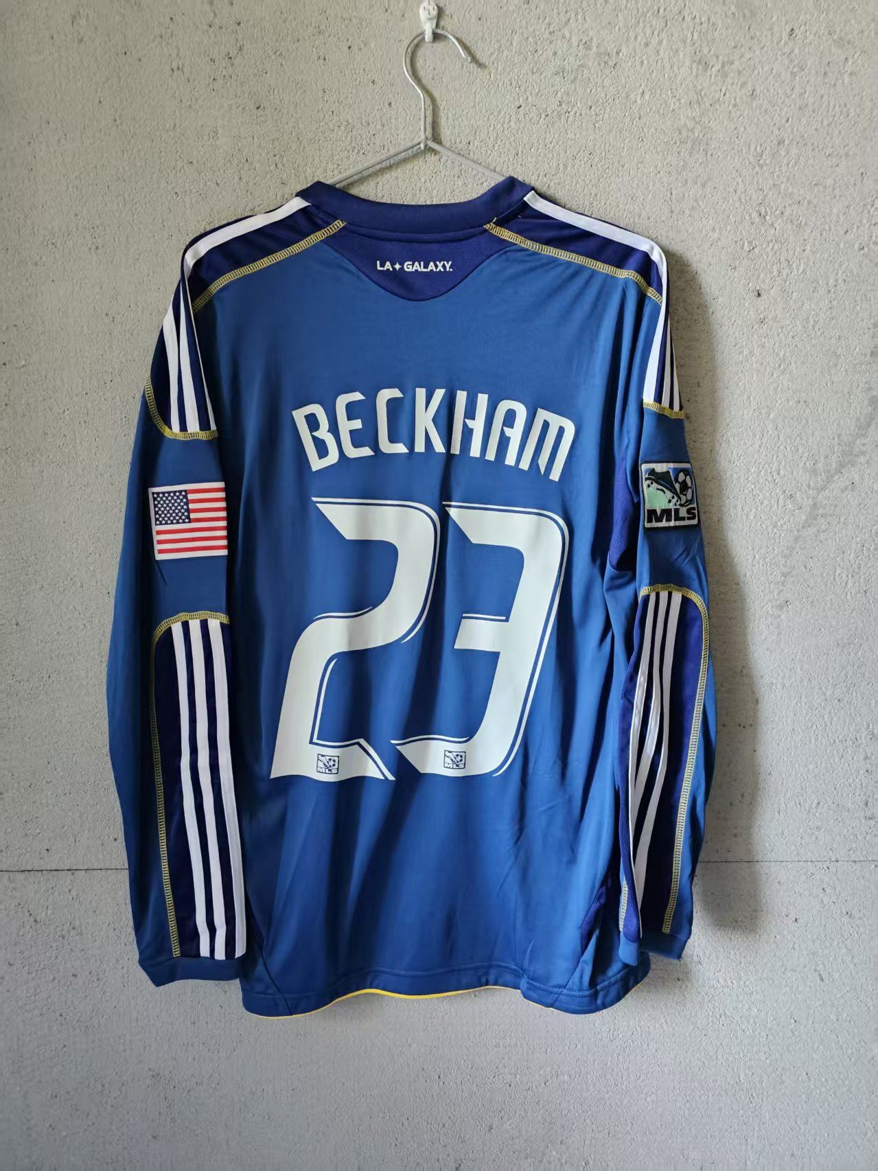 Other LA Galaxy #23 David Beckham Jersey Size US S / EU 44-46 / 1 - 1 Thumbnail