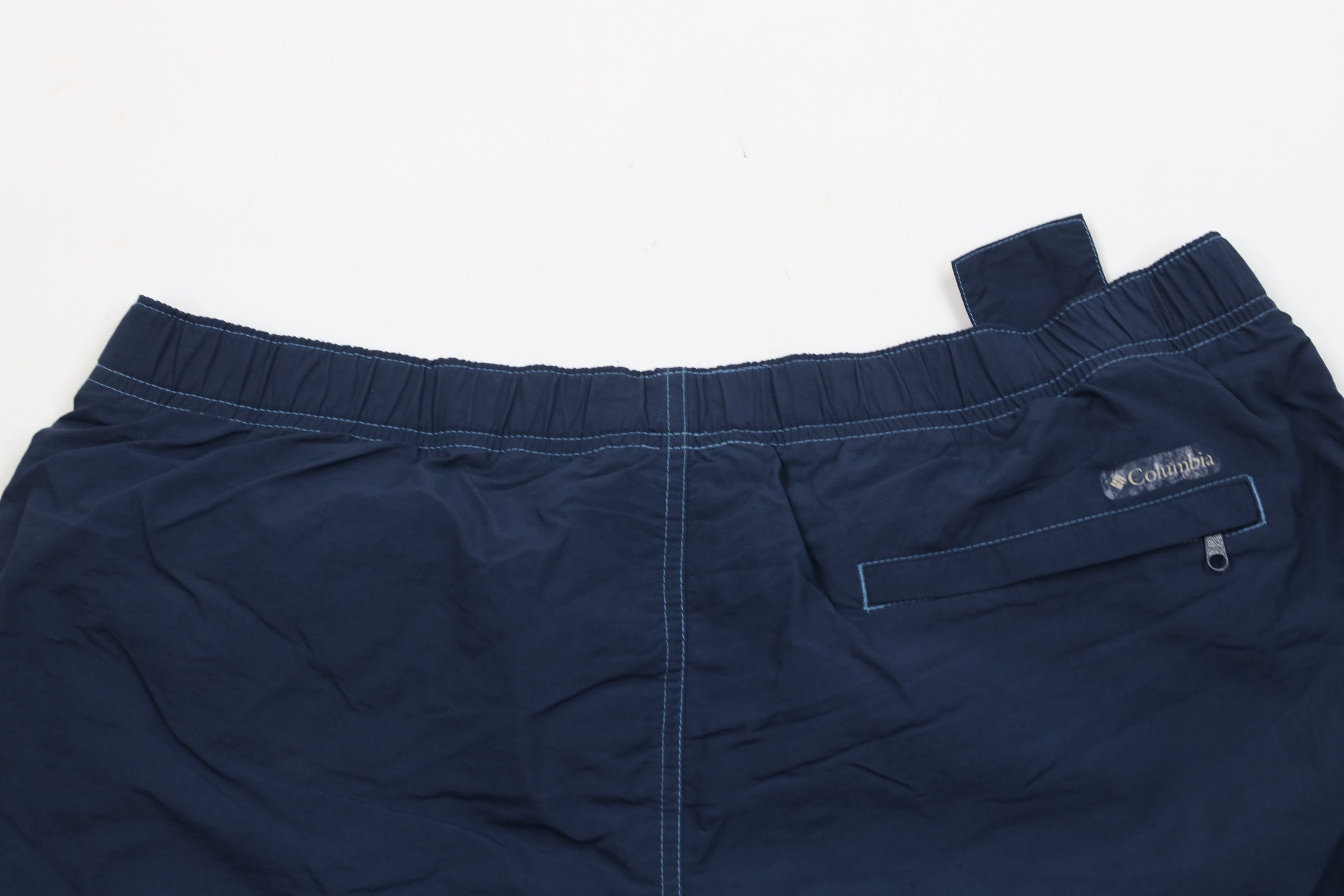 Columbia AS IS Vintage Y2K Columbia Lined Trekking Cargo Shorts Size US 34 / EU 50 - 7 Thumbnail