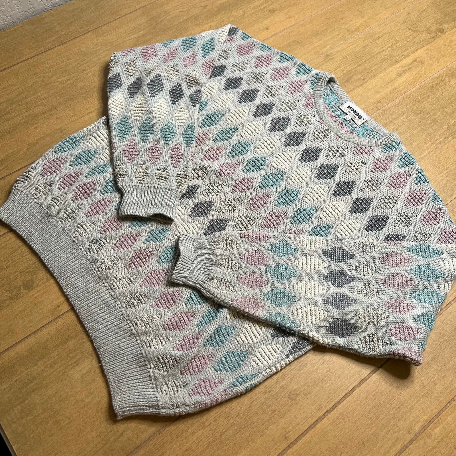 Vintage Vintage MONDO Italy Textured Knit Sweater L 52 Pastel 90s Size US L / EU 52-54 / 3 - 9 Thumbnail