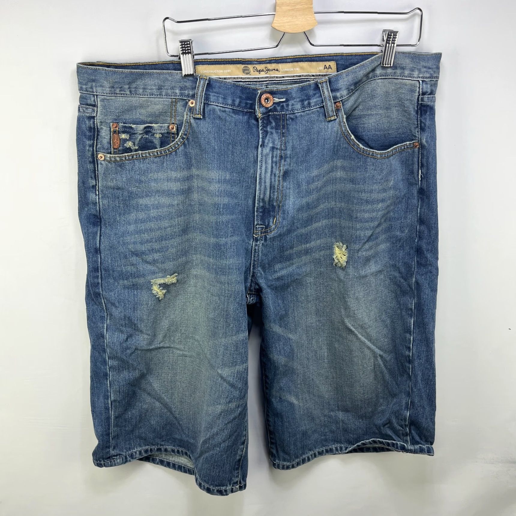 Pepe Jeans VINTAGE Pepe Jeans Y2K Baggy Jean Shorts Size 42 Hip Hop / Mens / Regular / Blue / Logo / Embroidered Size US 42 / EU 58 - 5 Thumbnail