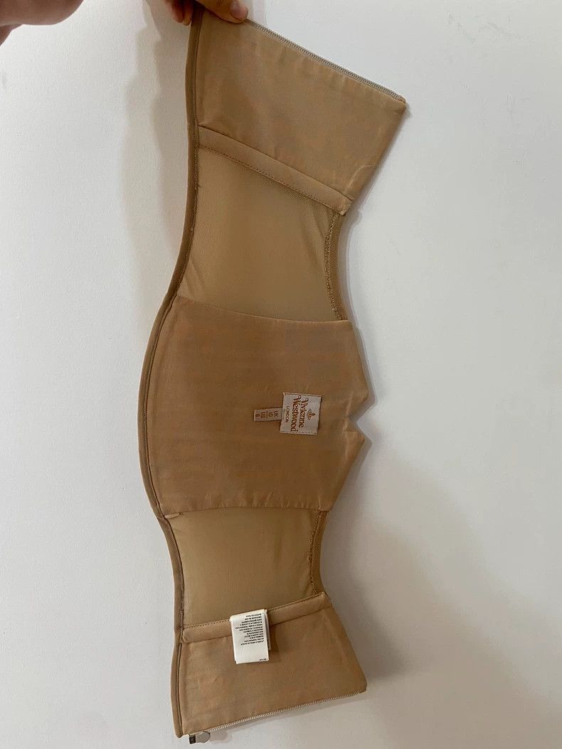 Other Vivienne Westwood sizeUK10/US6 Ancient fish bone pouch from Size ONE SIZE - 8 Thumbnail