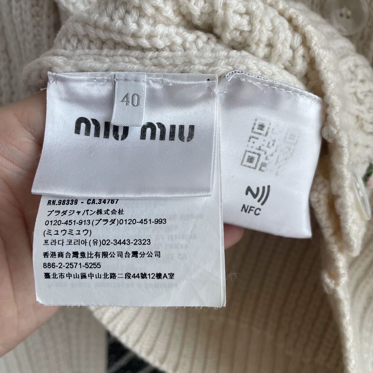 Miu Miu MIU MIU Doll Collar Cashmere Knit Cardigan 40 98 New Size S / US 4 / IT 40 - 5 Thumbnail