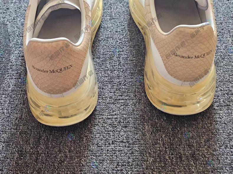 Alexander McQueen Alexander McQueen Women's White Sneakers. Q4 Size US 7 / IT 37 - 7 Thumbnail