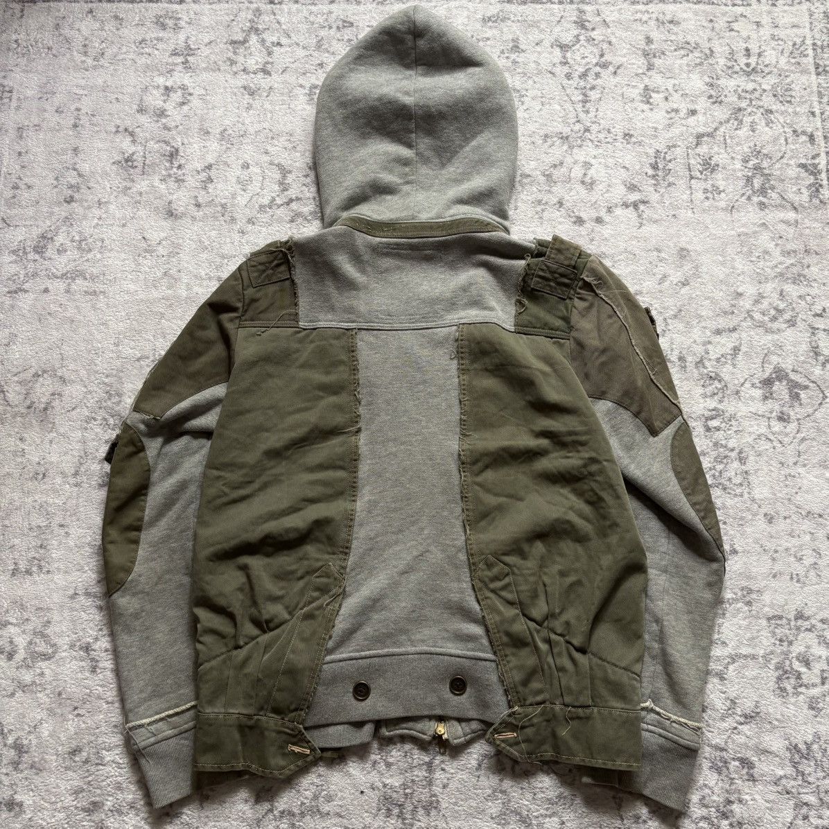 Japanese Brand XN3HB Reconstructed Military Cargo Hoodie Grey | Size M Size US M / EU 48-50 / 2 - 7 Thumbnail