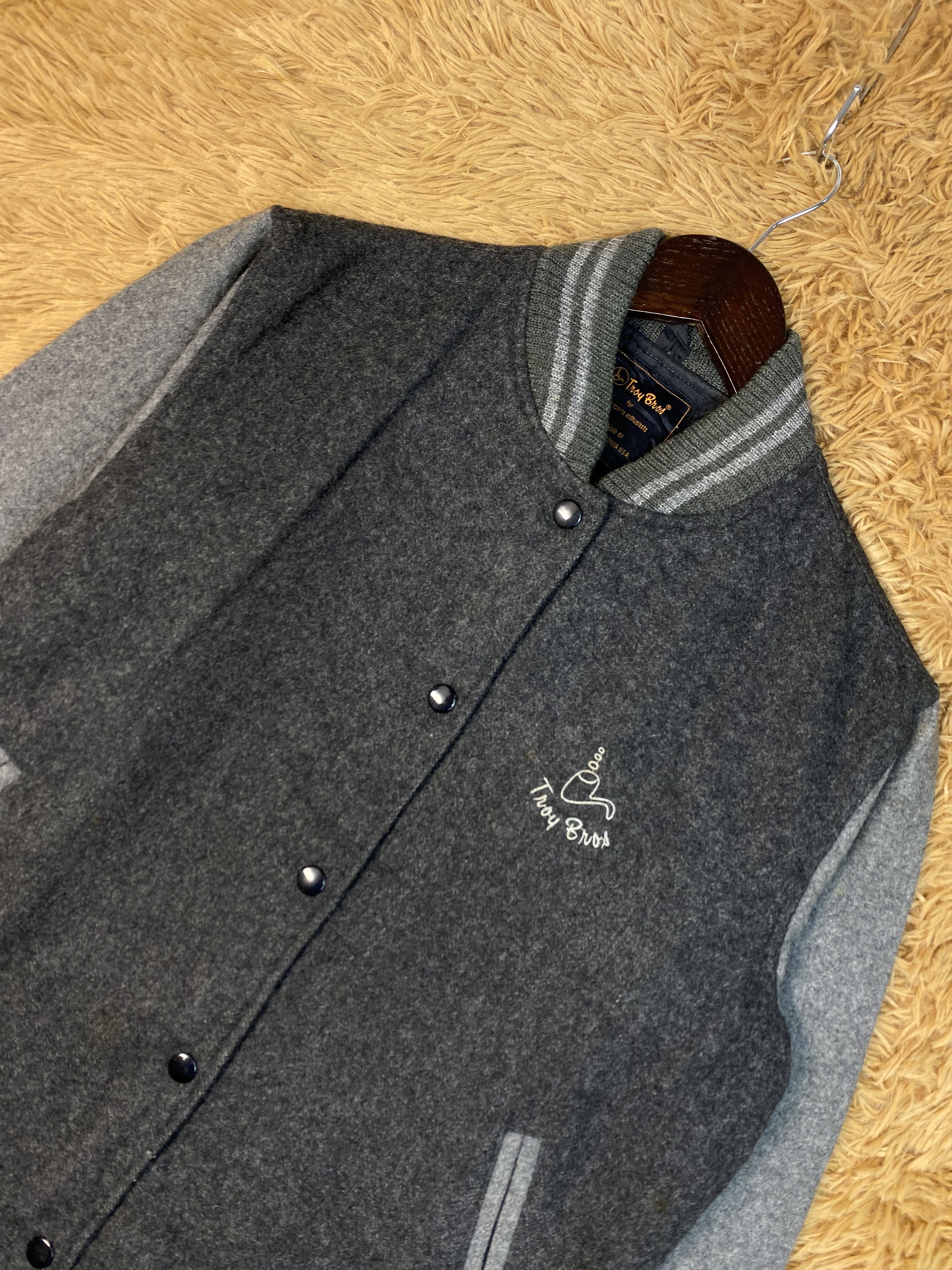 MLB Vintage Troy Bros Varsity Jacket DJ0350 Size US L / EU 52-54 / 3 - 2 Thumbnail