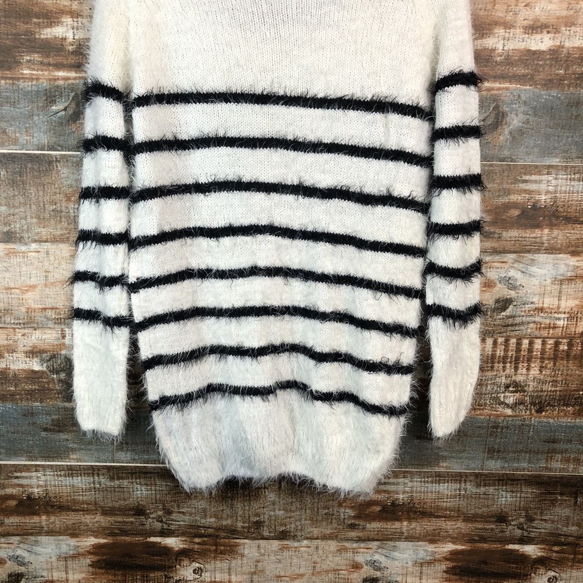 Homespun Knitwear × Japanese Brand × OVER THE STRiPES DLL Latina Stripe White fur shaggy mohair Knitwear #C057 Size M / US 6-8 / IT 42-44 - 15 Thumbnail