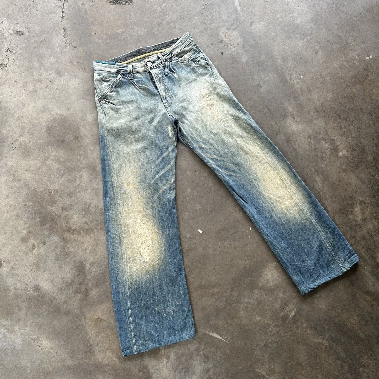 Japanese Brand Vintage Japanese Raw Distressed Faded Denim Jean Size 32 Size US 31 - 2 Thumbnail