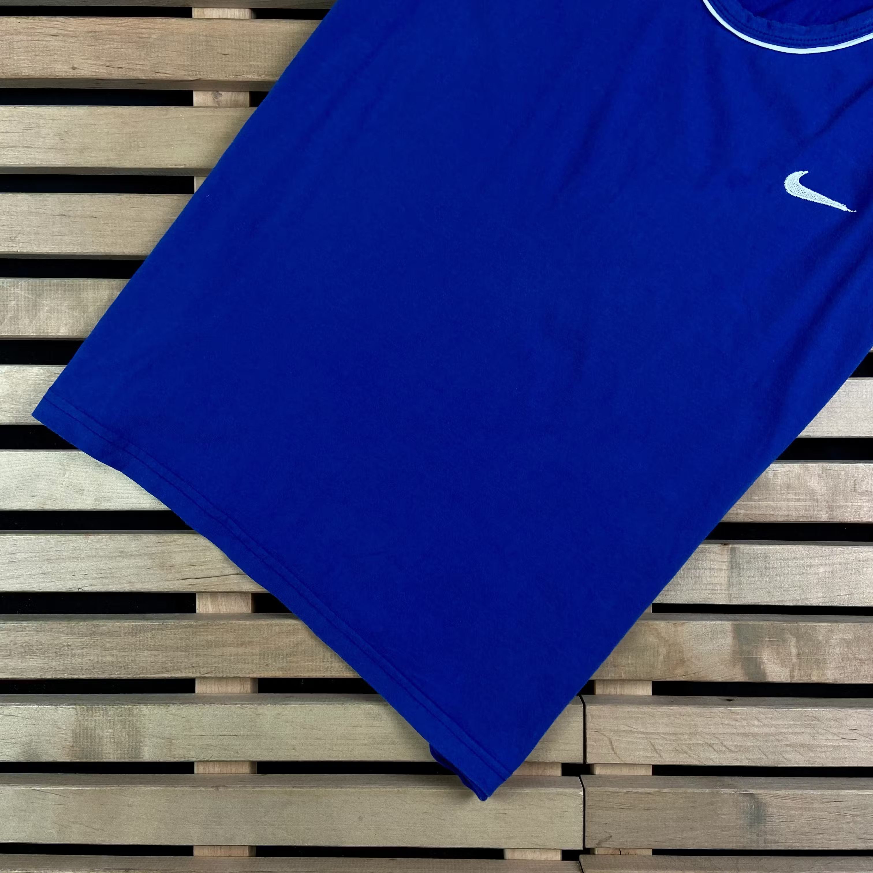 Nike × Vintage Mens Vintage Jersey T Shirt Nike Size L Size US L / EU 52-54 / 3 - 3 Thumbnail