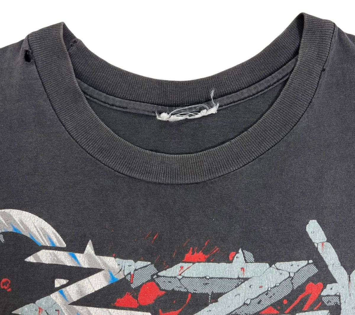 Band Tees × Ozzy Osbourne × Vintage 80s Vintage Ozzy Osbourne Destroyed tee Size US S / EU 44-46 / 1 - 10 Thumbnail