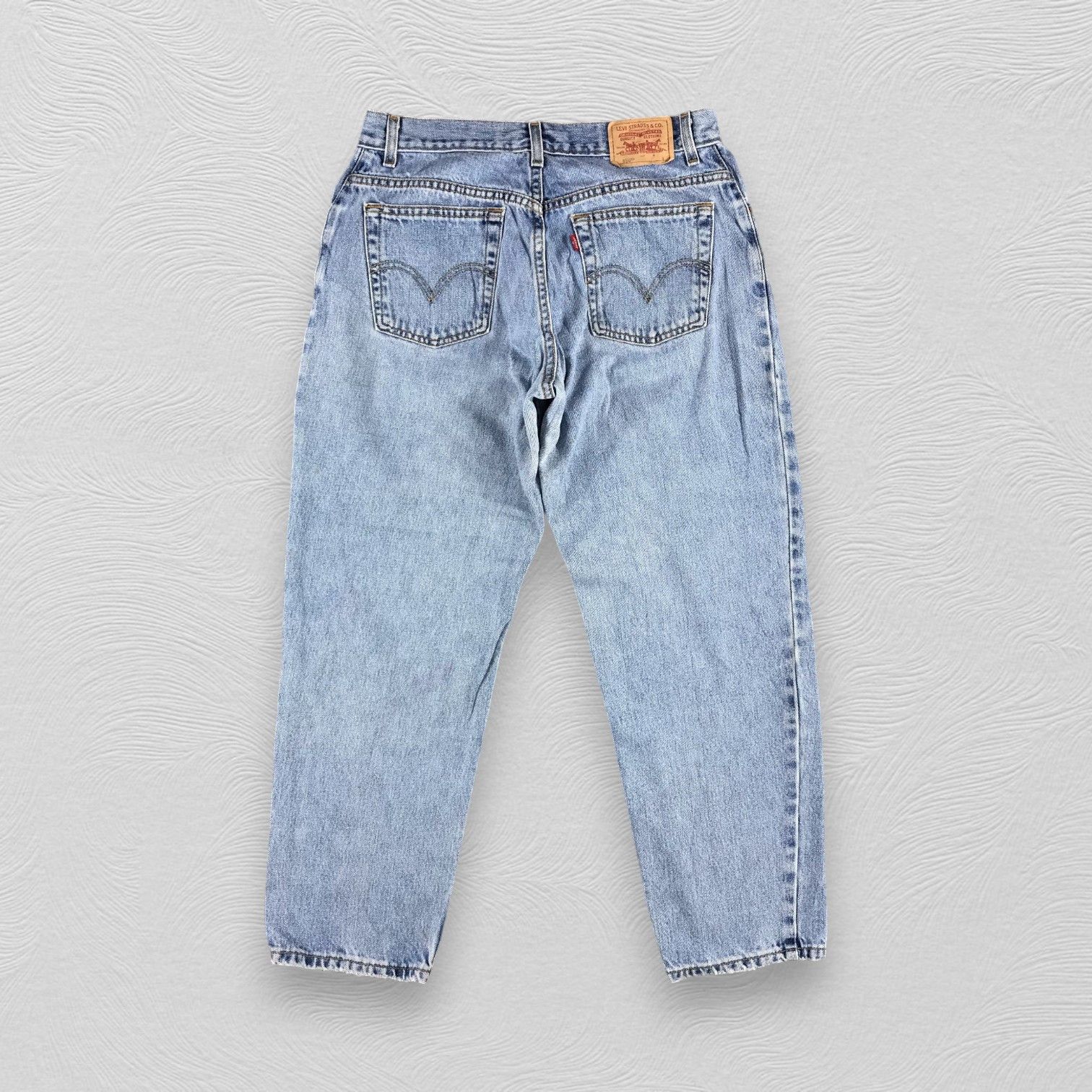 Levi's Vintage Levis 550 Jeans Faded Blue Denim KJ847 Size 33" - 2 Thumbnail