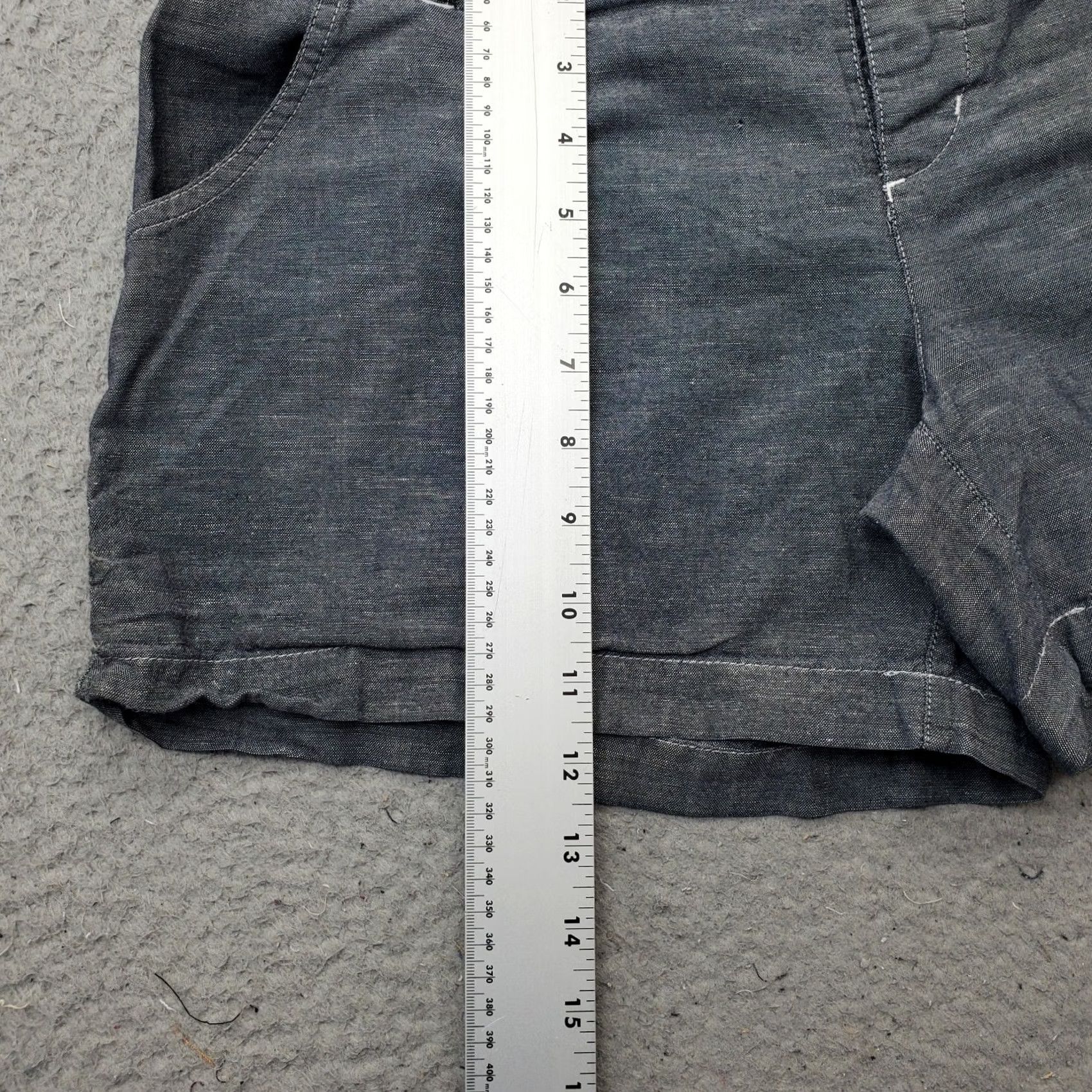 Nike Nike 6.0 Shorts Womens L Gray Chambray Adjustable Drawstring Waist Shorts Size 36" / US 14 / IT 50 - 5 Thumbnail