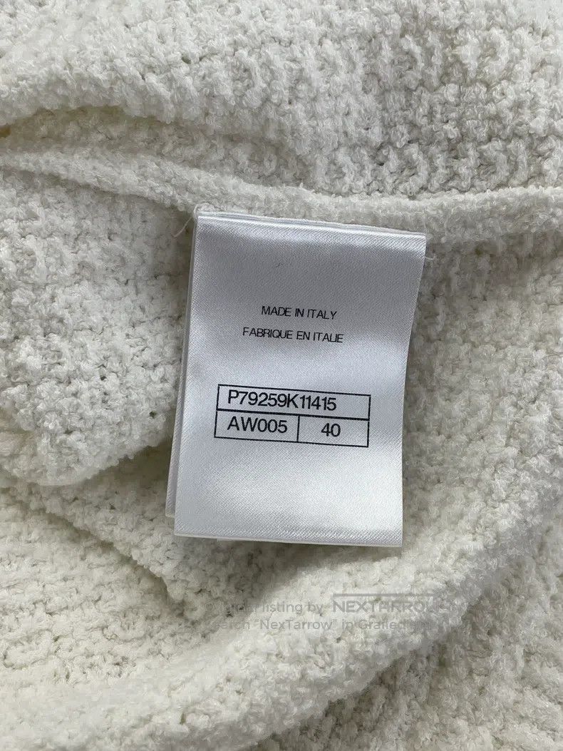 Chanel Chanel 25P popular white doll collar pearl diamond button Size S / US 4 / IT 40 - 6 Thumbnail