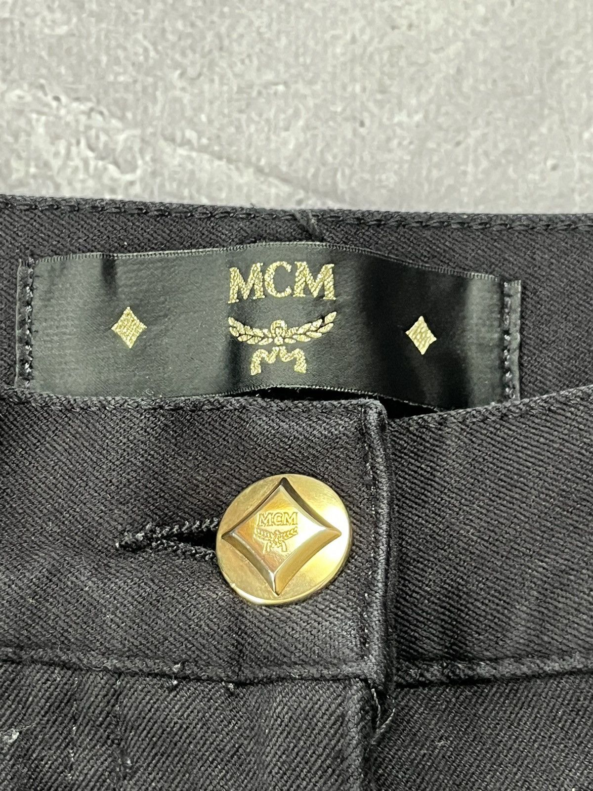 MCM Vintage MCM Big Logo Pants Black Made in Italy Size 28 Size 28" / US 6 / IT 42 - 5 Thumbnail