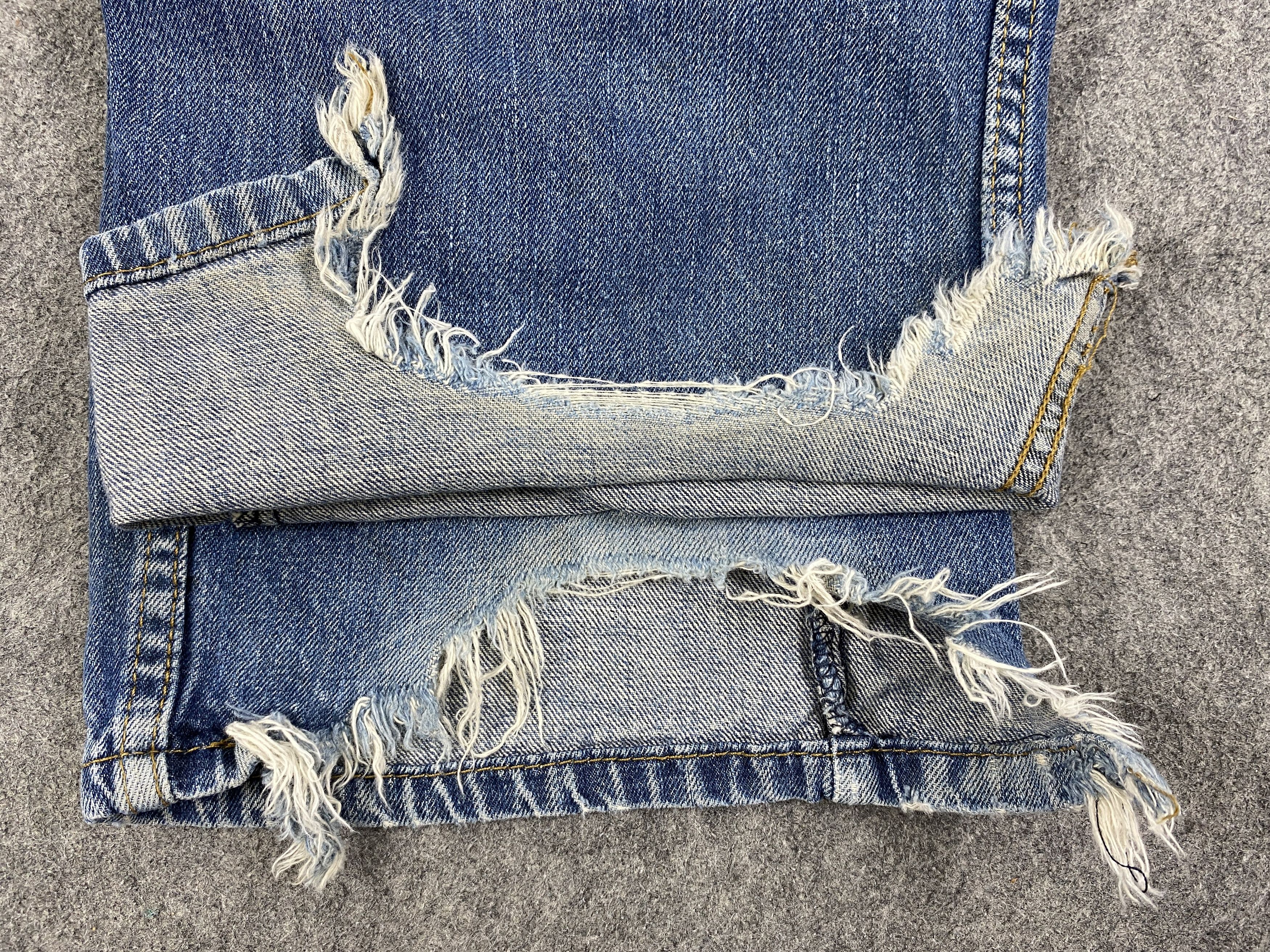 Japanese Brand Distressed Blue Vintage Levi's 569 38x35 Denim -JN2113 Size US 38 / EU 54 - 12 Thumbnail