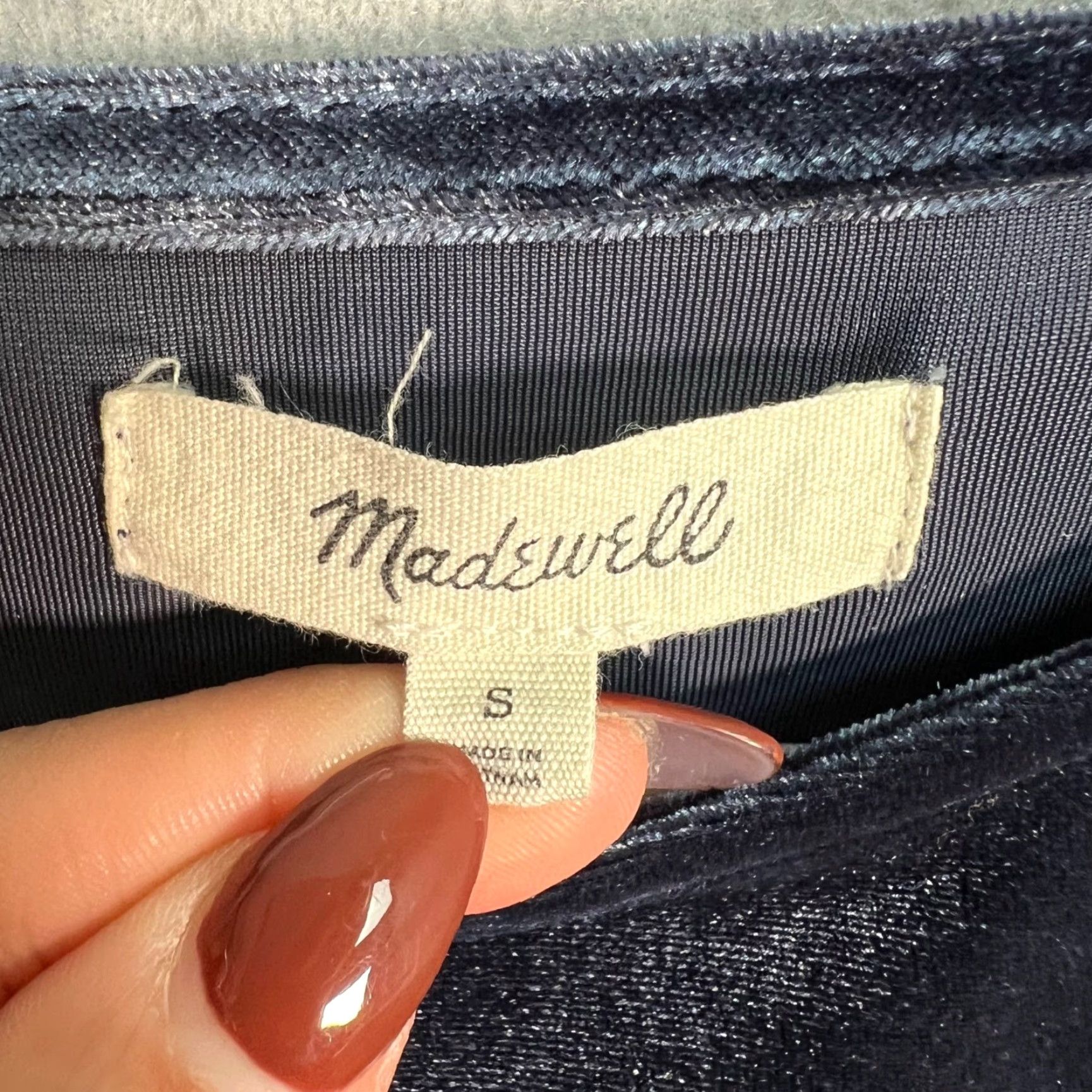 Madewell Madewell Top Womens Small Navy Blue Velvet Short Sleeve Blouse Womens Size S / US 4 / IT 40 - 3 Thumbnail