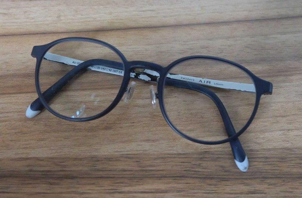 Japanese Brand Owndays Air Ultem AU-2028W Glasses Size ONE SIZE - 1 Thumbnail