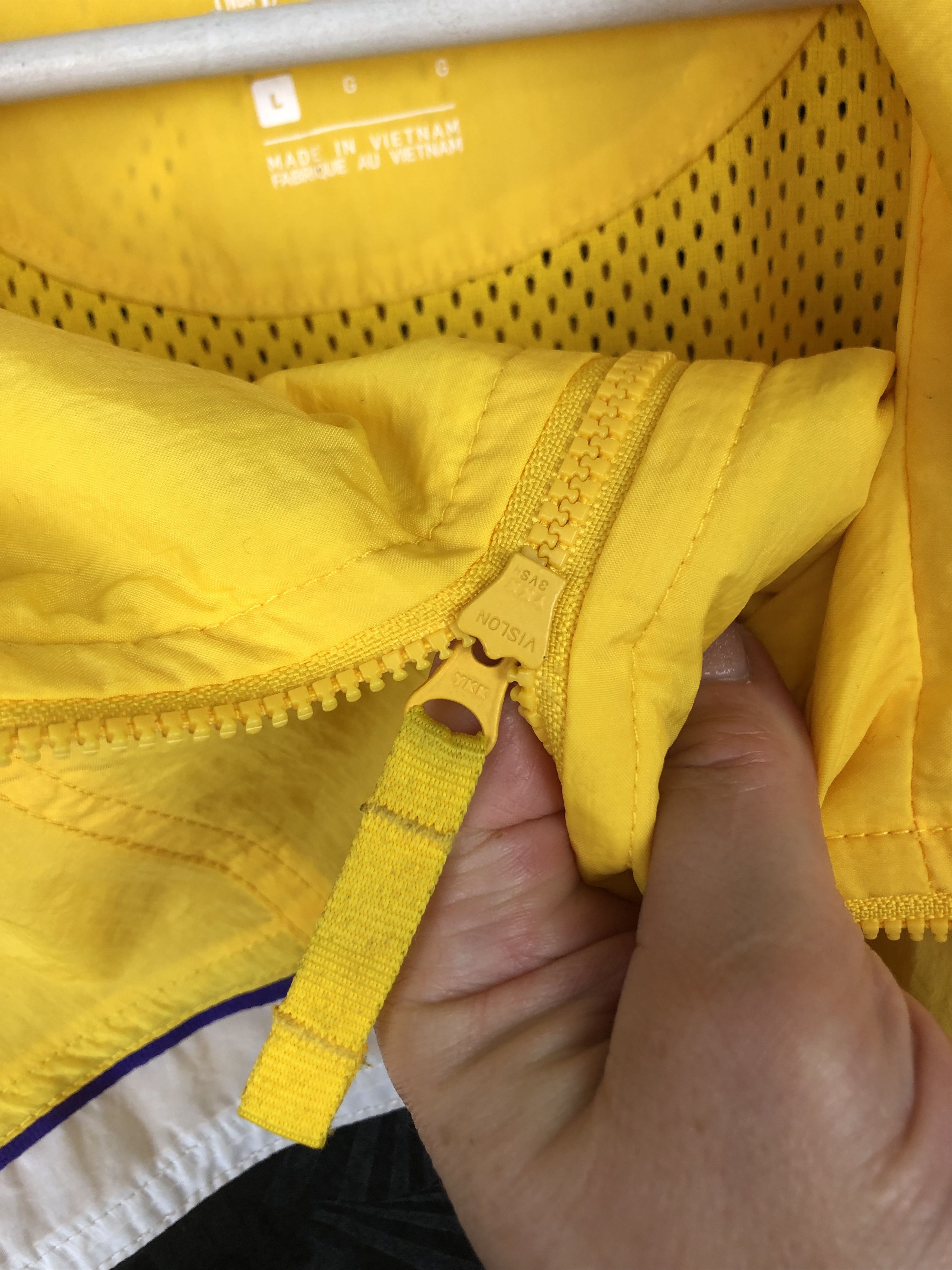 Nike Nike Los Angeles Lakers Windbreaker Jacket Full Zip NBA Size US L / EU 52-54 / 3 - 4 Thumbnail