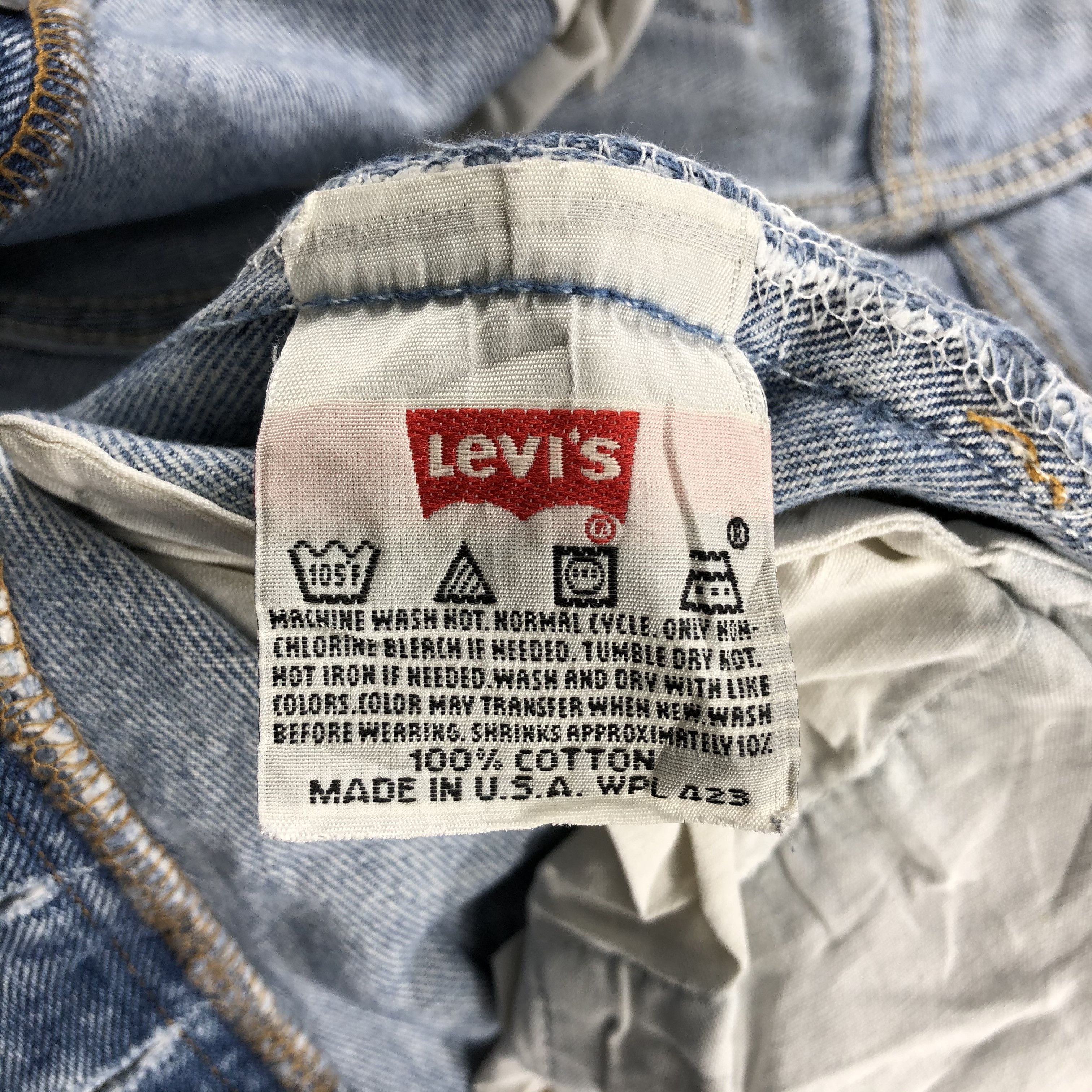 Levi's × Vintage 90s Vintage Light Wash Levis 501 Jeans-JM2595 Size US 33 - 14 Thumbnail