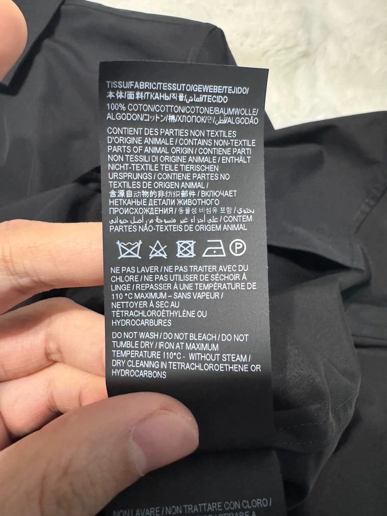 Yves Saint Laurent saint laurentSolid black shirt 2503-Nextarrow Size XS / US 0-2 / IT 36-38 - 4 Thumbnail