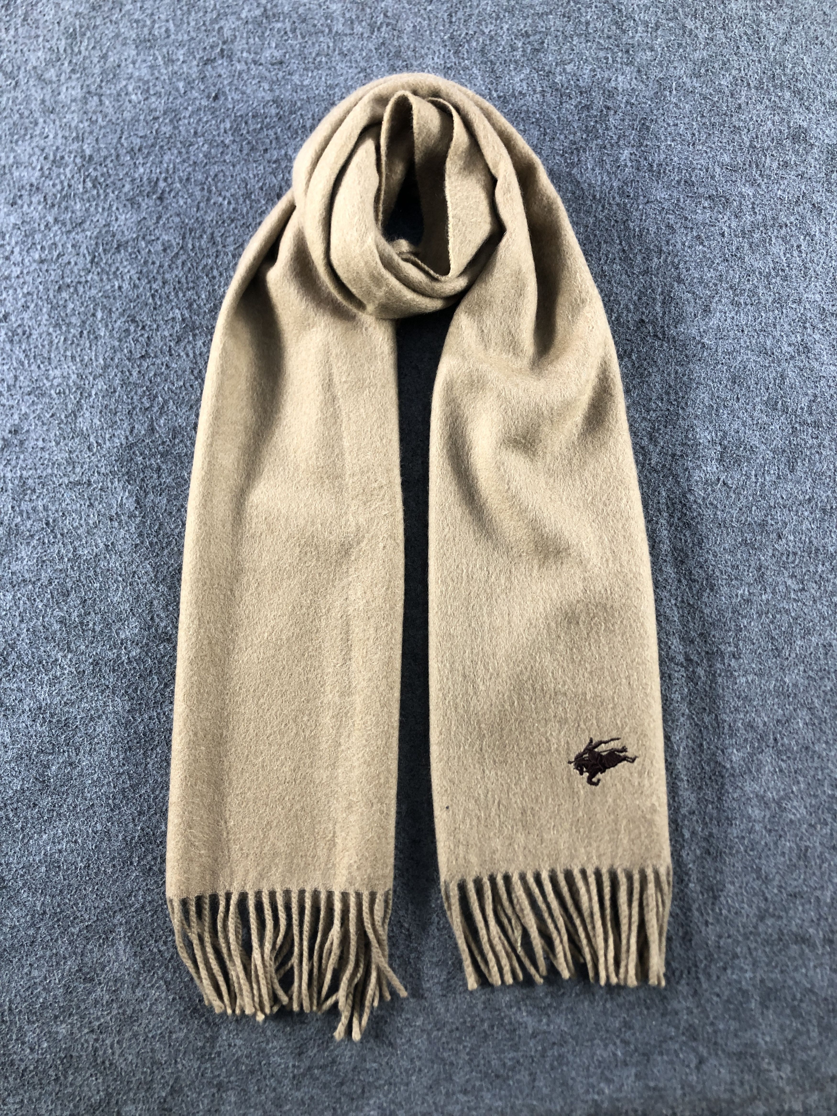 Burberry Burberry Pure Cashmere Scarf / Muffler / Neckwear P711 Size ONE SIZE - 1 Thumbnail
