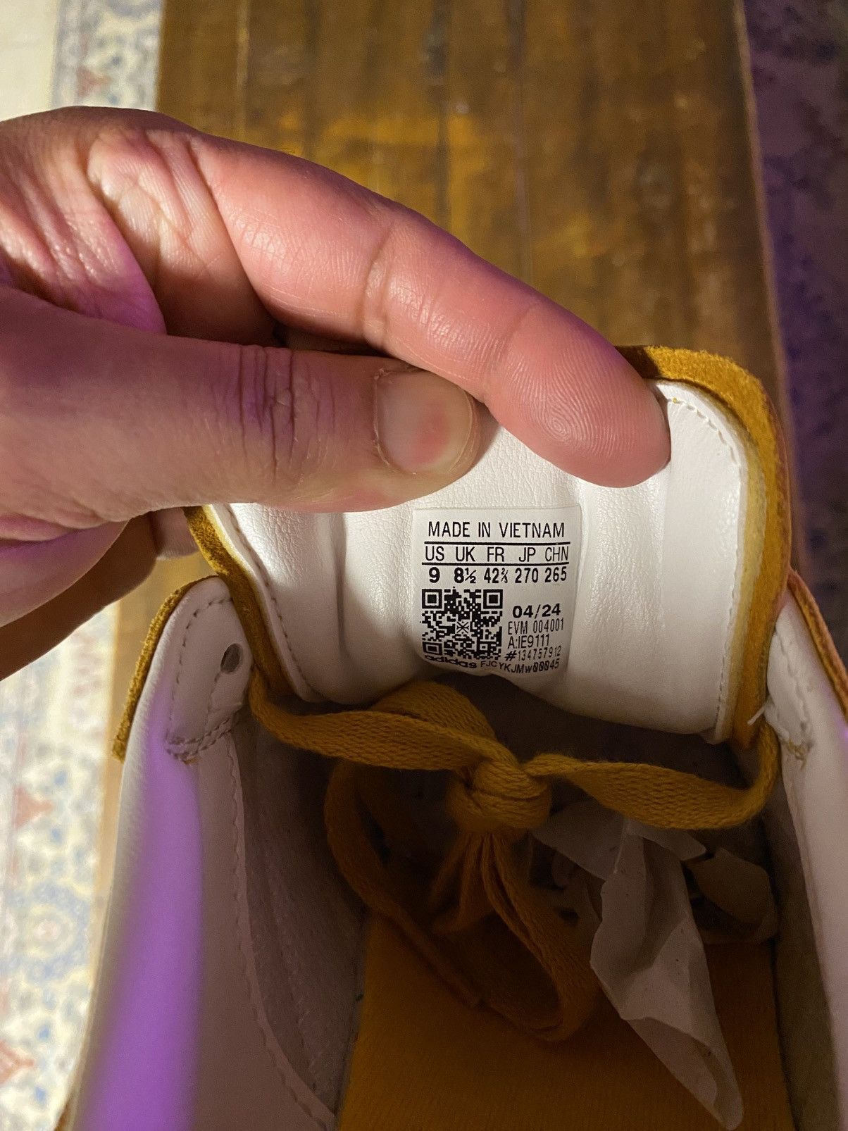 Adidas Adidas Samba MN “Crew Yellow” Size US 9 / EU 42 - 6 Thumbnail