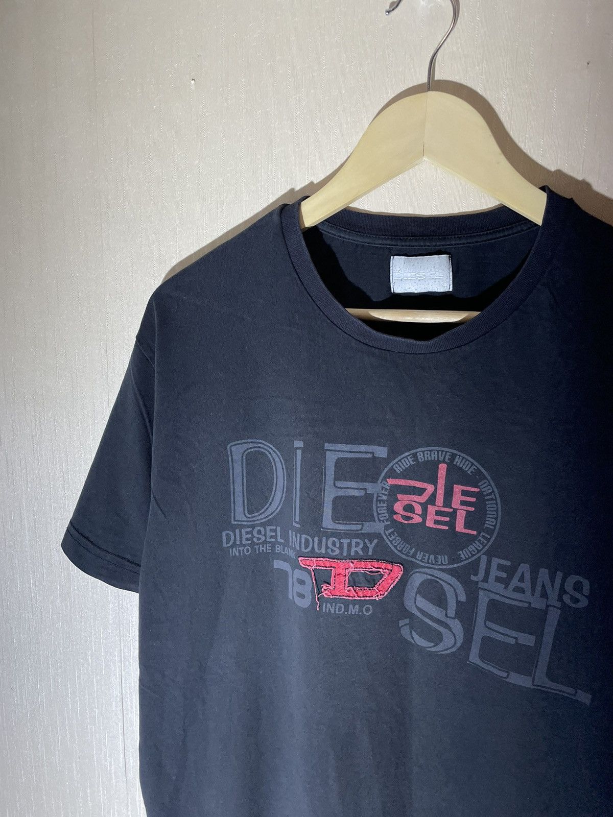 Diesel × Vintage Diesel vintage streetwear T shirt 90s Size US XL / EU 56 / 4 - 3 Thumbnail
