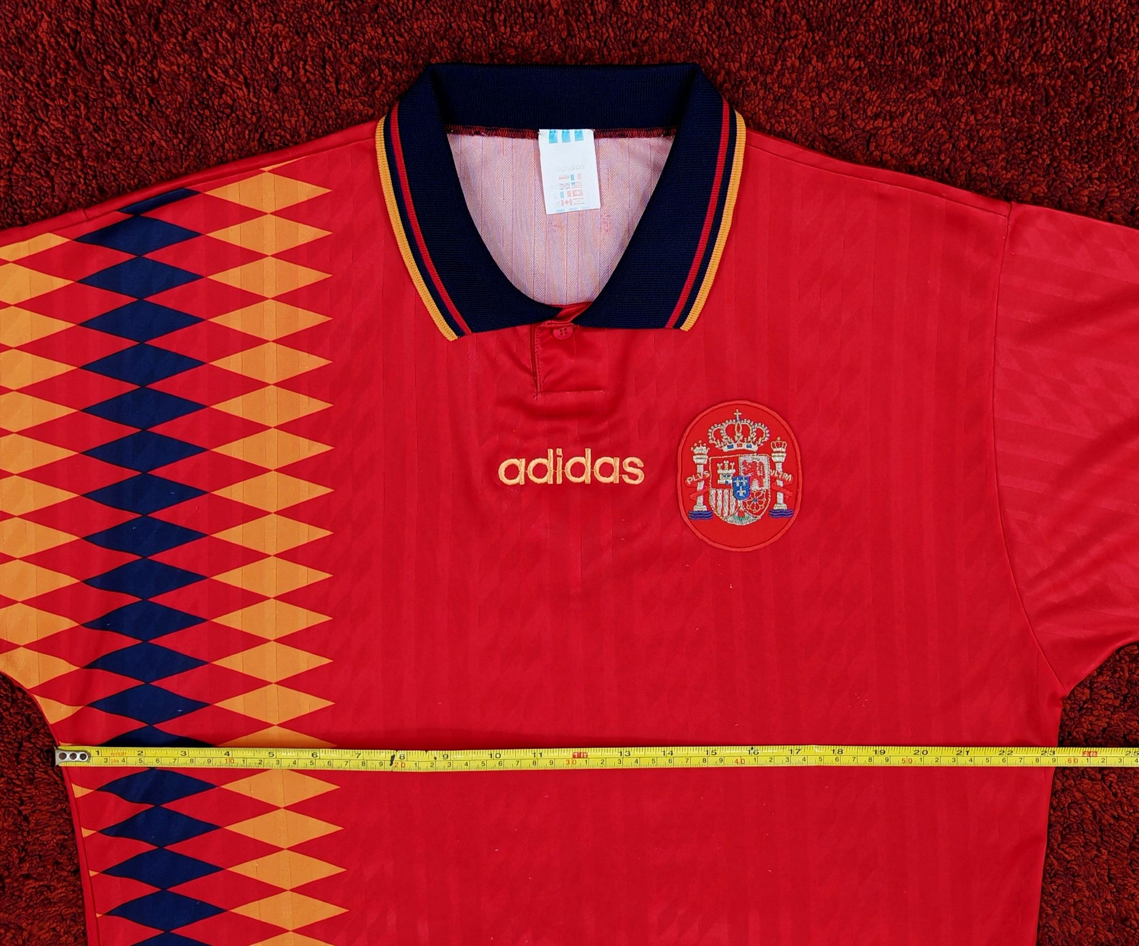Adidas × Vintage SPAIN HOME JERSEY FOOTBALL SHIRT 1994 Size US L / EU 52-54 / 3 - 8 Thumbnail