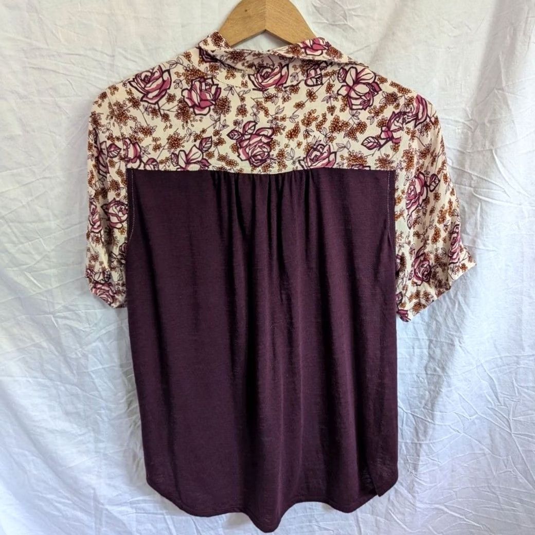 Vintage Porridge Floral Mixed Media Shirt Womens M Plum Purple Short Sleeve Button Up Size M / US 6-8 / IT 42-44 - 2 Thumbnail