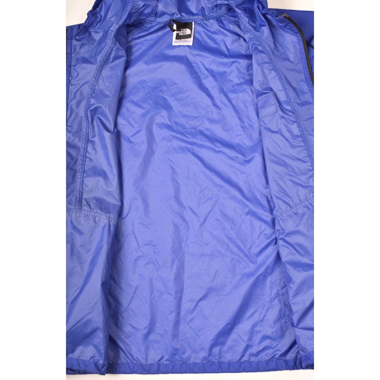 The North Face VINTAGE The North Face Nylon Rain Jacket Windbreaker L Mens Blue Rain Coat TNF SOOCW2 Size US L / EU 52-54 / 3 - 6 Thumbnail