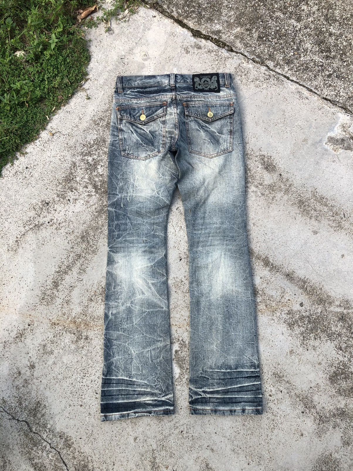 Japanese Brand FLARED LOWBOX DISTRESSED JEANS Size US 30 / EU 46 - 5 Thumbnail