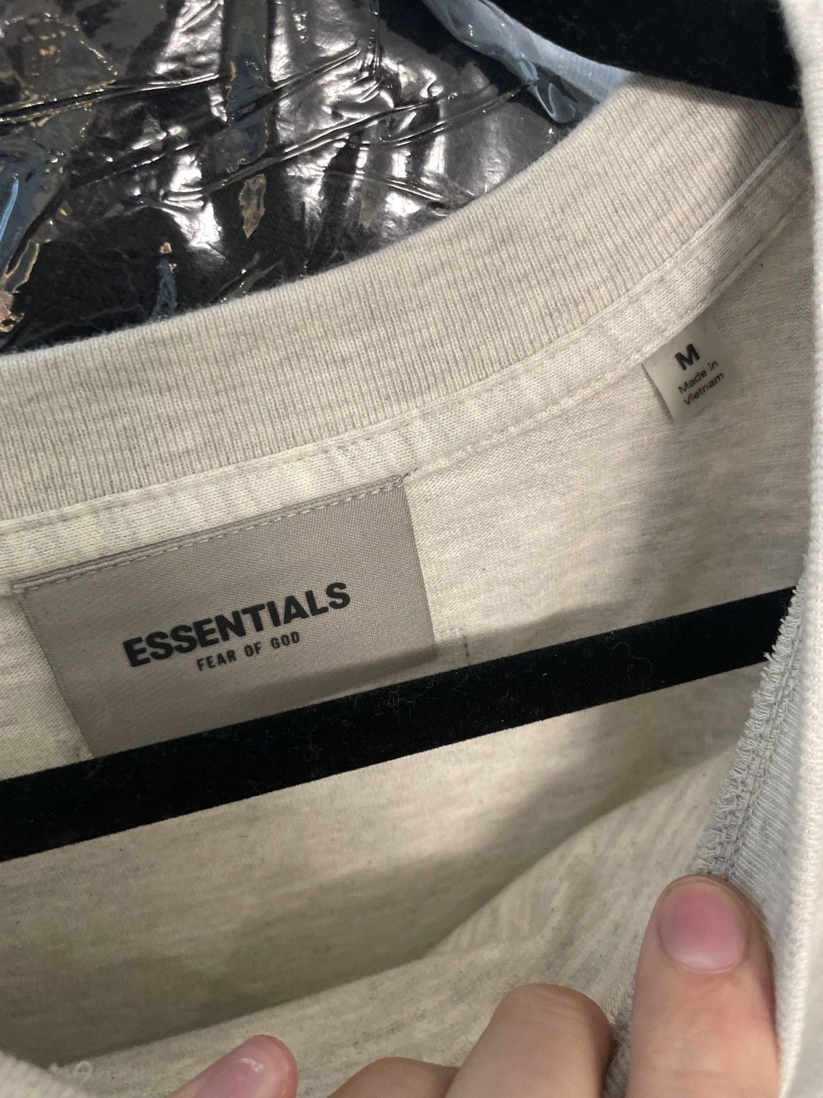 Essentials Fear of God Essentials Light Oatmeal Shirt Medium Size US M / EU 48-50 / 2 - 3 Thumbnail