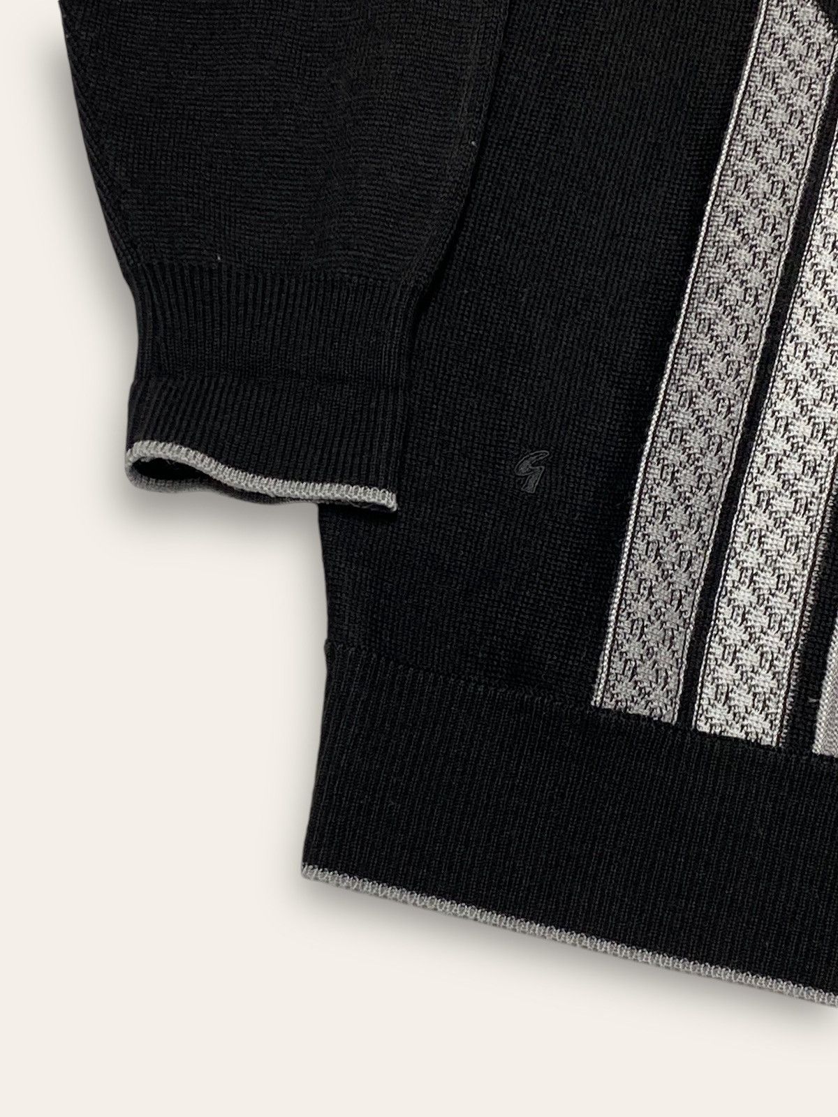 Vintage 90s Vintage GABICCI Warm Wool Black White V Neck Sweater Size US XL / EU 56 / 4 - 3 Thumbnail