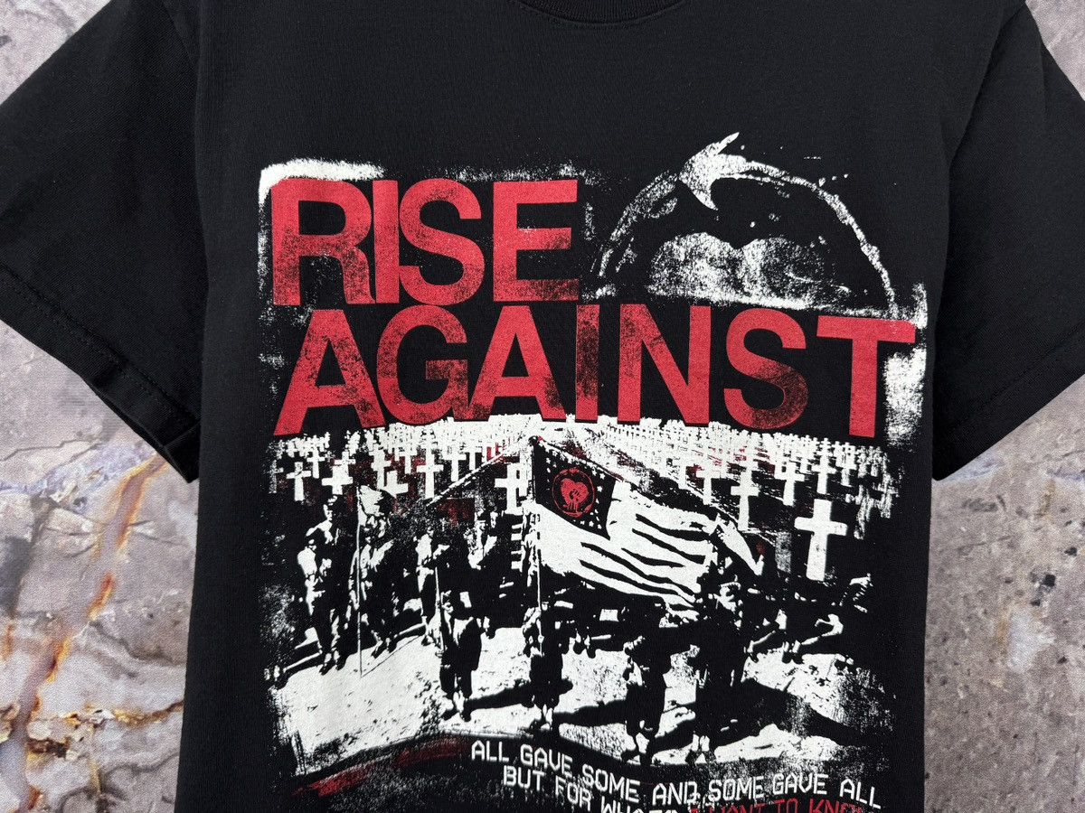 Band Tees Men’s Rise Against T-Shirt Rock Band Size Medium Size US M / EU 48-50 / 2 - 3 Thumbnail