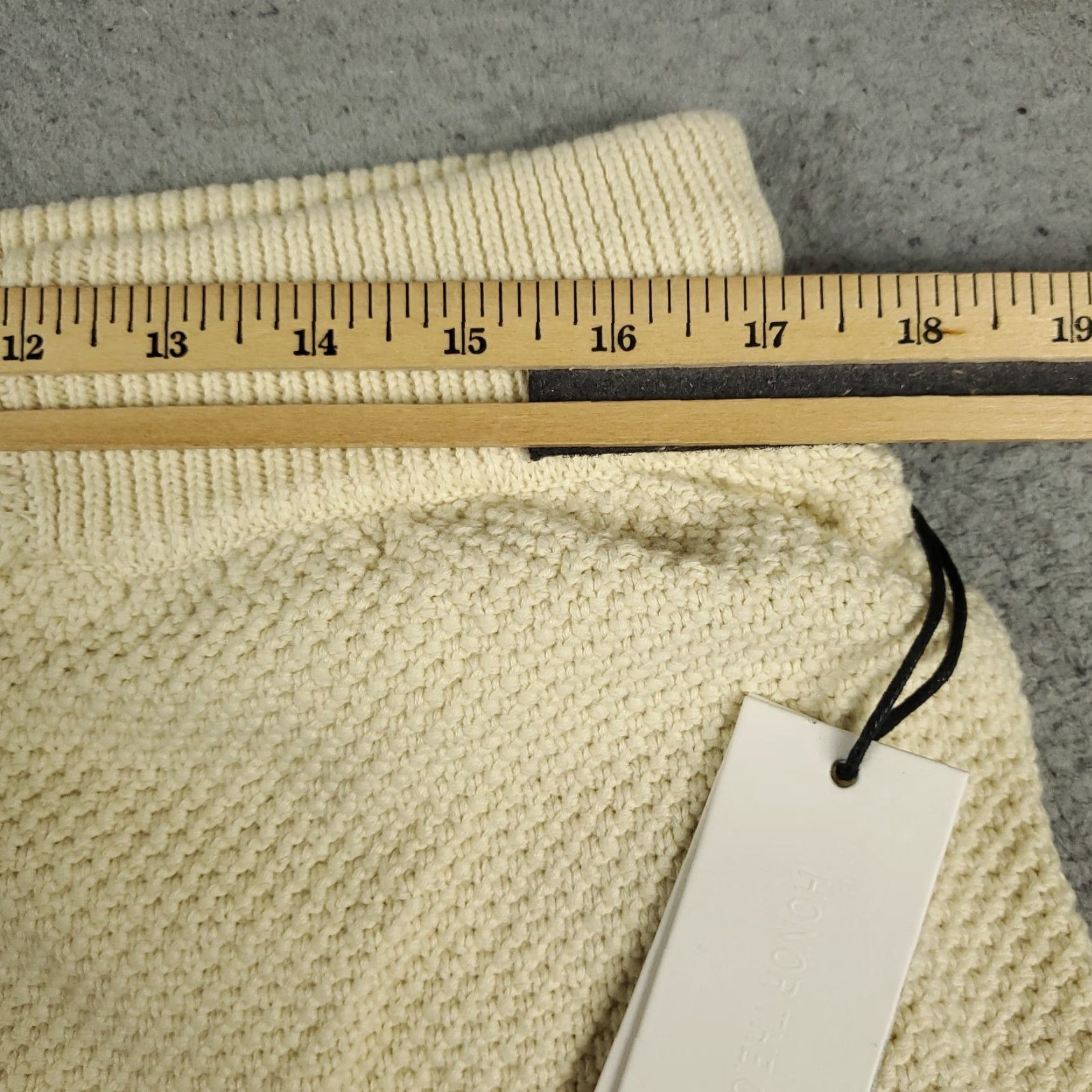 Honor the Gift HONOR THE GIFT Sweat Shorts Womens XL Ivory Knit Casual Activewear Size 40" / US 18 - 4 Thumbnail