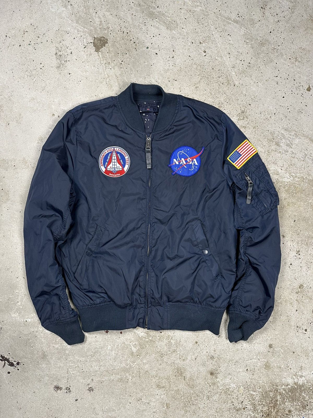 Alpha Industries Alpha Industries MA 1 TT Nasa Reversible Bomber Jacket Flyer Size US M / EU 48-50 / 2 - 1 Thumbnail