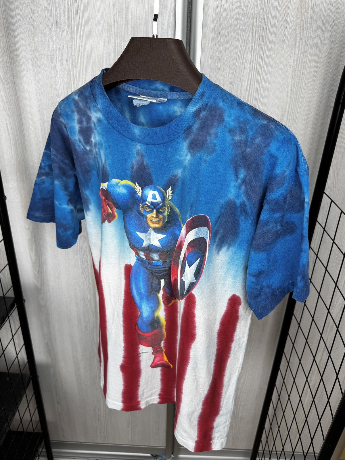 Universal Studios Vintage 1999 Captain America Universal Studios Tee USA made Size US M / EU 48-50 / 2 - 6 Thumbnail