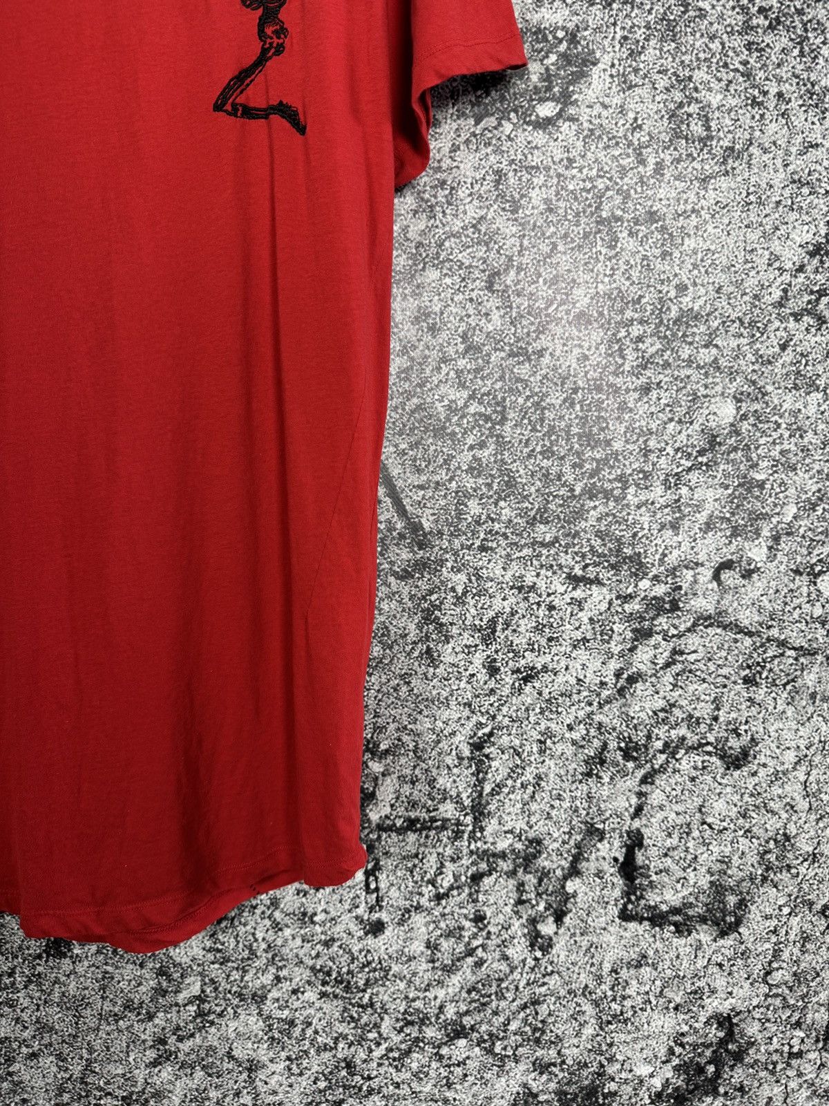 Japanese Brand Religion Red T-Shirt Playing Skeleton Graphic Tee Size L-XL Size US L / EU 52-54 / 3 - 5 Thumbnail