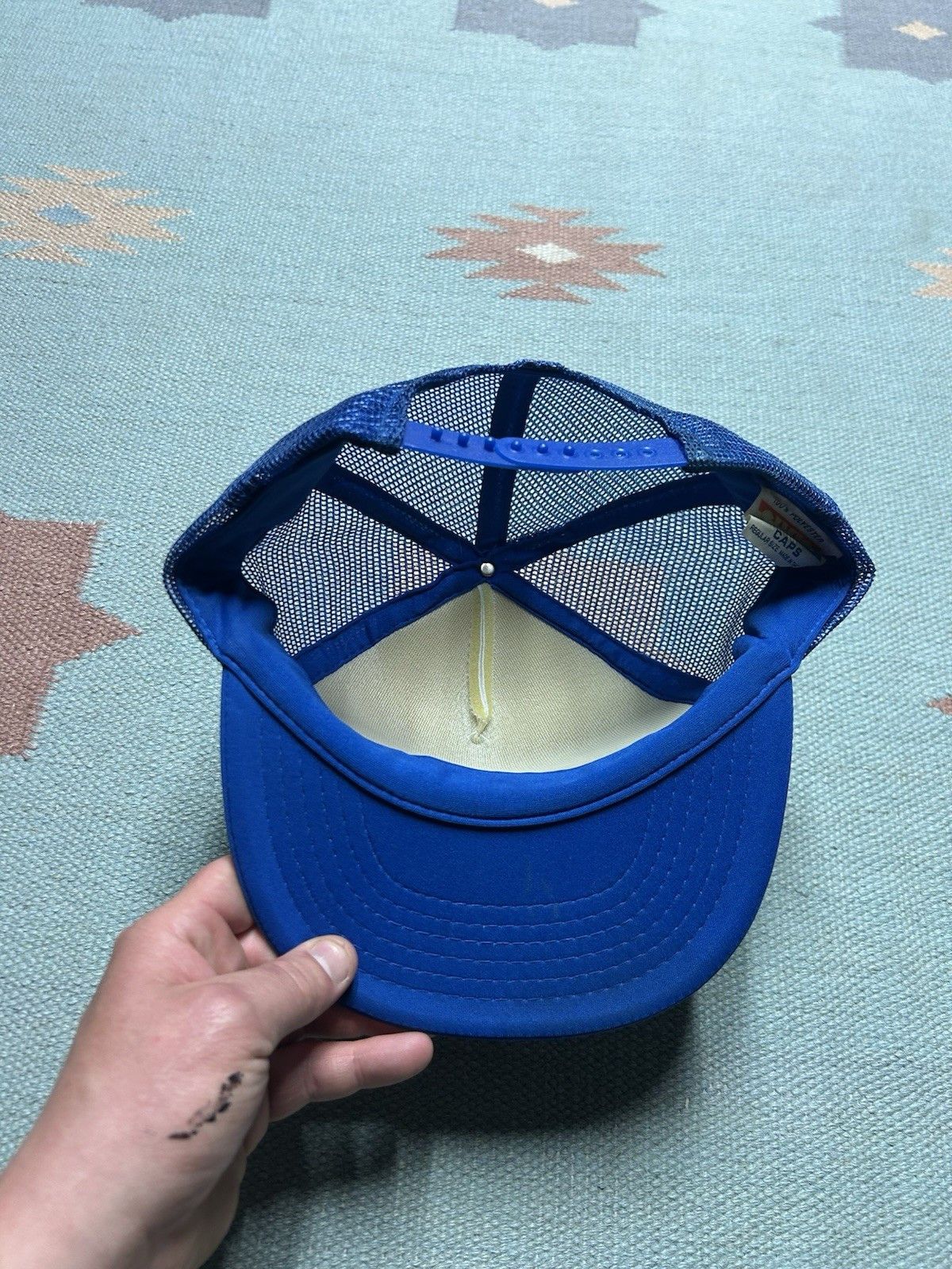 Vintage Vtg trucker hat old farmers never die they go to seed funny Size ONE SIZE - 6 Thumbnail