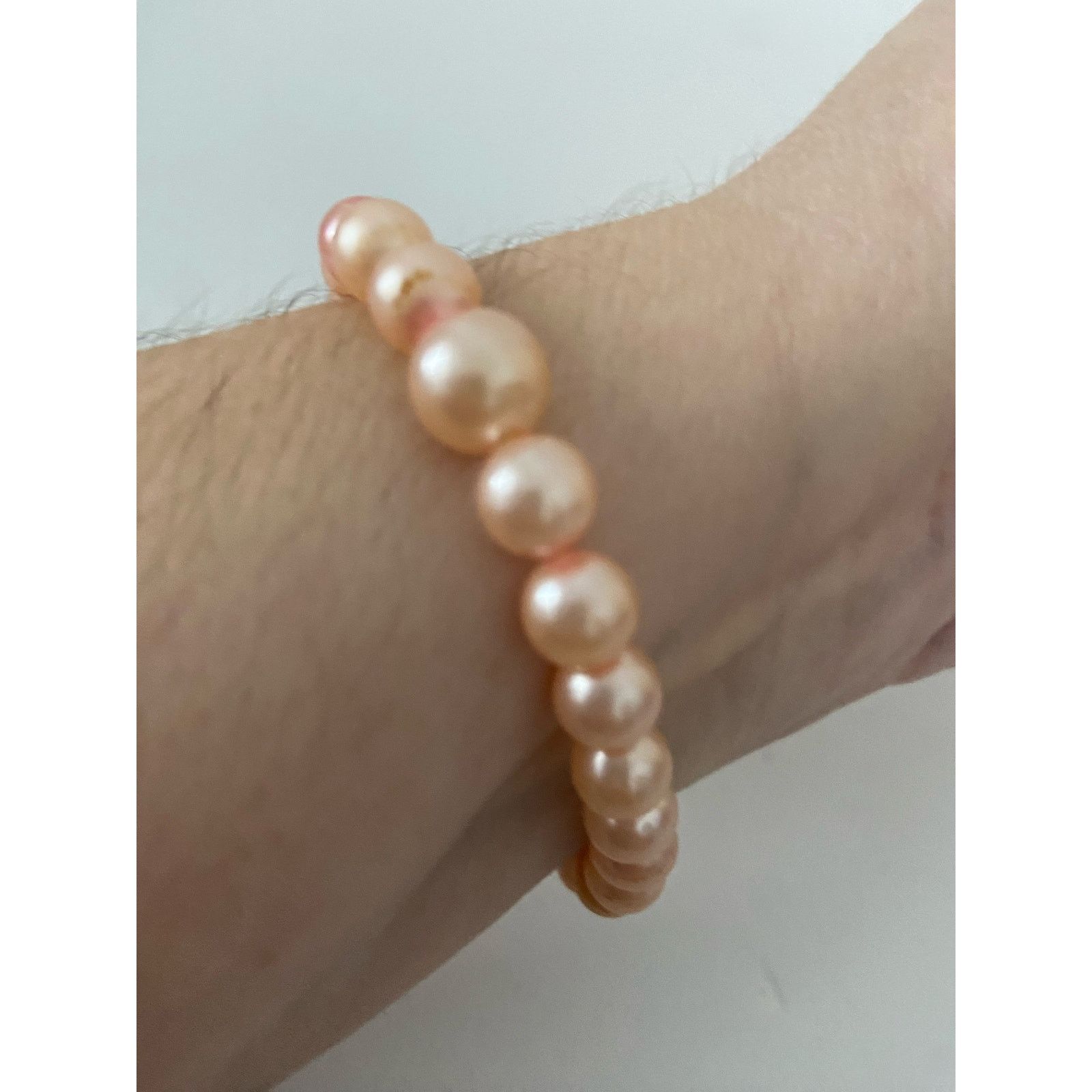 Other Upcycled vintage peach faux pearl bead bracelet Size ONE SIZE - 4 Thumbnail
