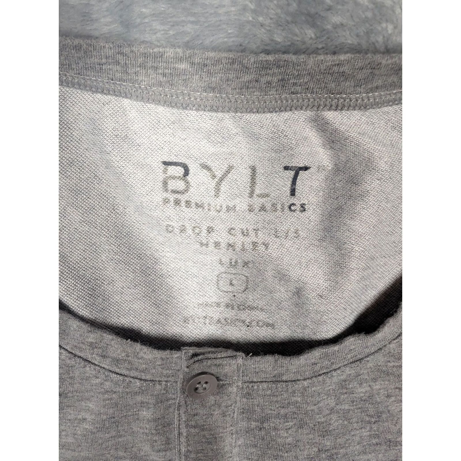 Vintage VINTAGE: none not vintage; BYLT Shirt Mens L Gray Henley Long Sleeve Drop-Cut BYLT Blend Stretch Shirt Mens Large Gray Henley Long Sleeve BYLT Size US L / EU 52-54 / 3 - 5 Thumbnail