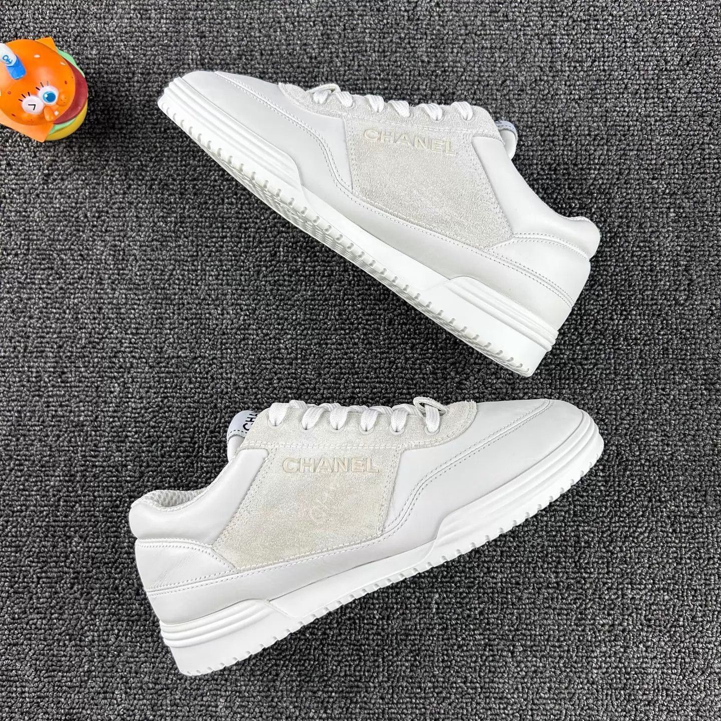 Chanel Chanel 24C White Sneakers Size 35 Size US 4.5 / IT 34.5 - 4 Thumbnail