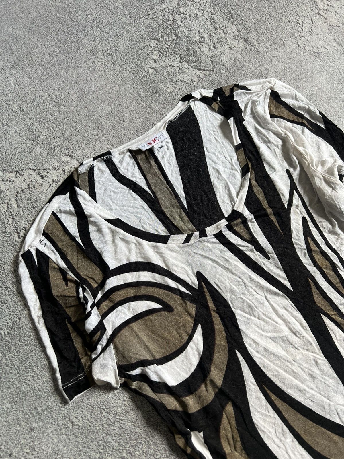 Versace Versace Jeans Couture Short Sleeve Top Stretch Blouse Shirt Size M / US 6-8 / IT 42-44 - 2 Thumbnail