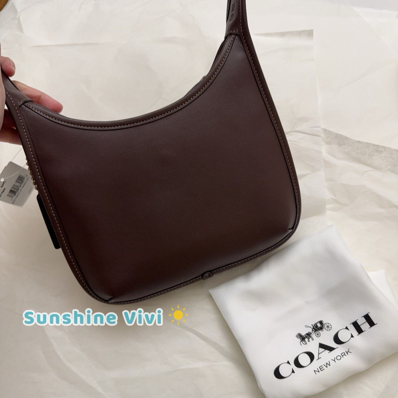 Coach NWT Coach Curve Zip Bag BRASS/Maple Leather CAF11 Size ONE SIZE - 4 Thumbnail
