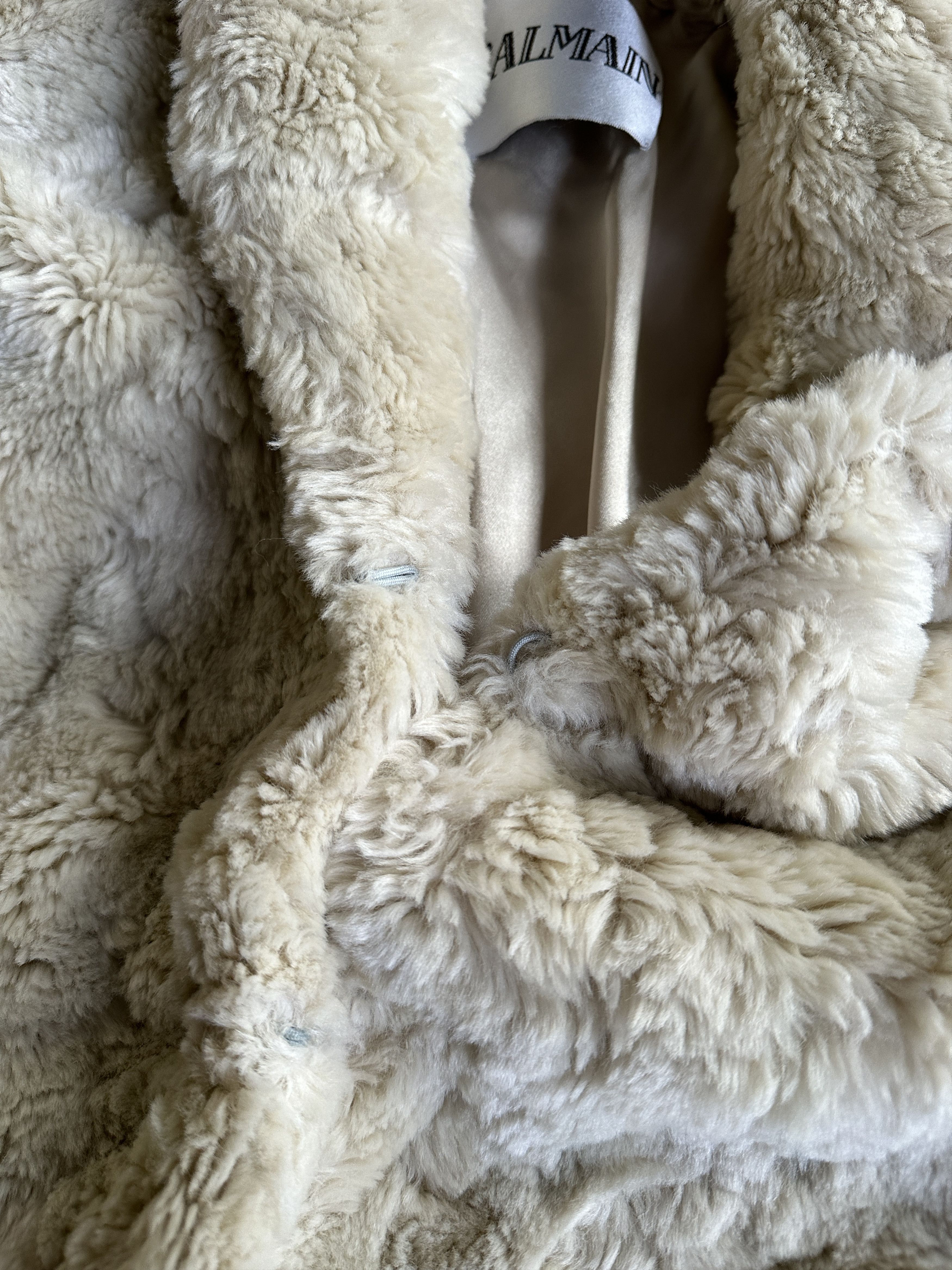 Balmain Balmain Vintage y2k Faux Fur Cropped Coat 7900AC Size S / US 4 / IT 40 - 7 Thumbnail
