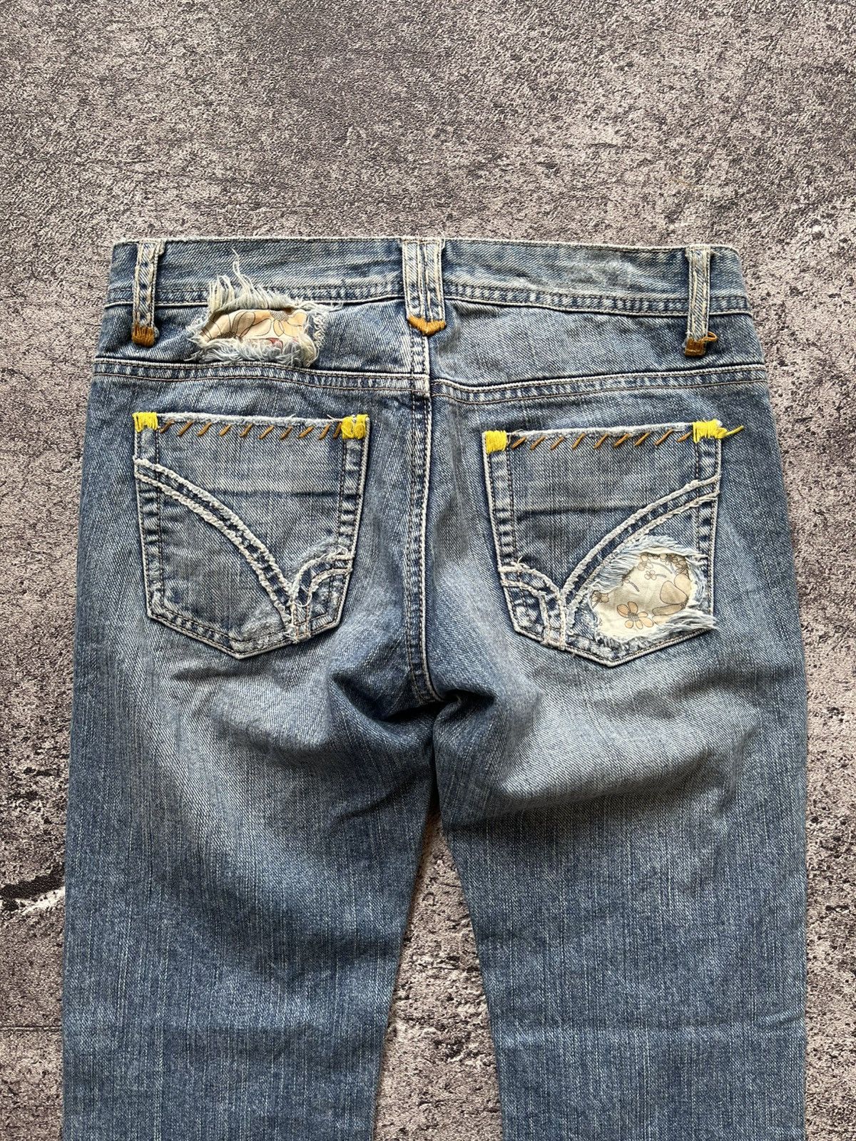 Japanese Brand Vintage Jepanese Brand Blue Faded Wash Style Flare Jeans Size 29" - 1 Thumbnail